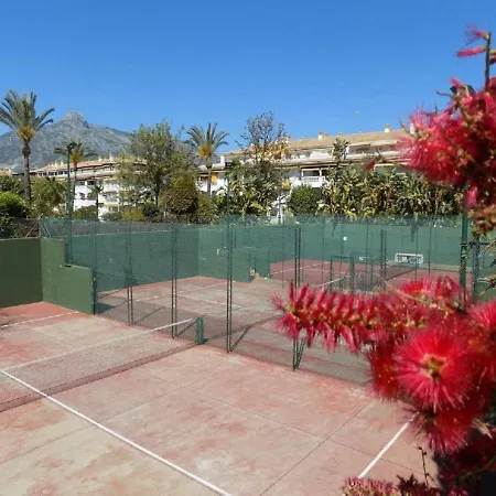 La Concha In Puerto Banus Apartment *